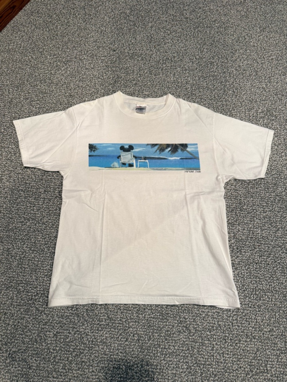 Vintage Mickey Mouse Paradise Found Beach White Shirt